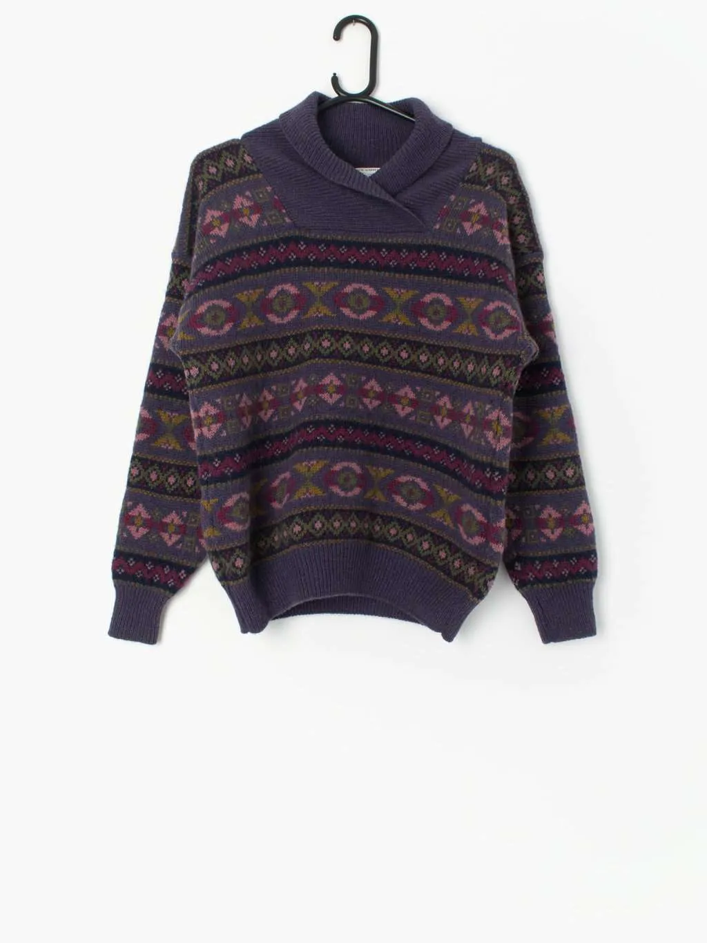 Vintage Laura Ashley wool knitted jumper in purple with geometric design – Medium